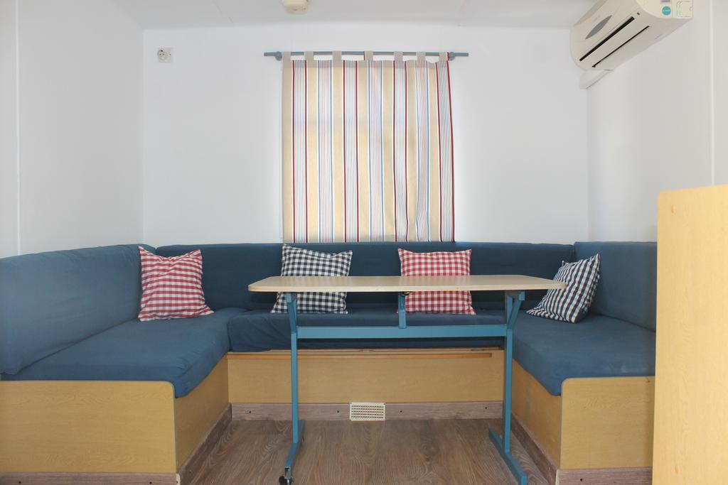 Camping Riba-Roja Bagian luar foto